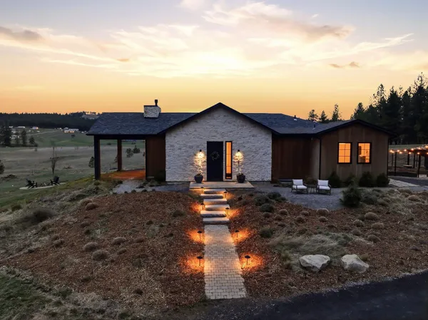 $1,300,000 | 1514 West Ballard Road, Spokane, WA 99208