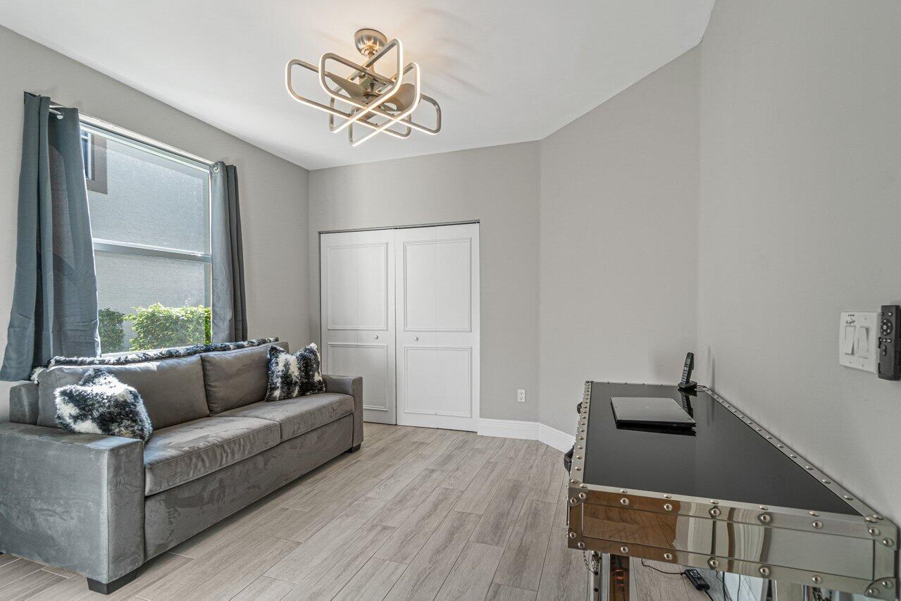 6253 Graycliff Drive, Unit B Boca Raton, FL 33496 - Photo 21 of 29 Third Bedroom 2