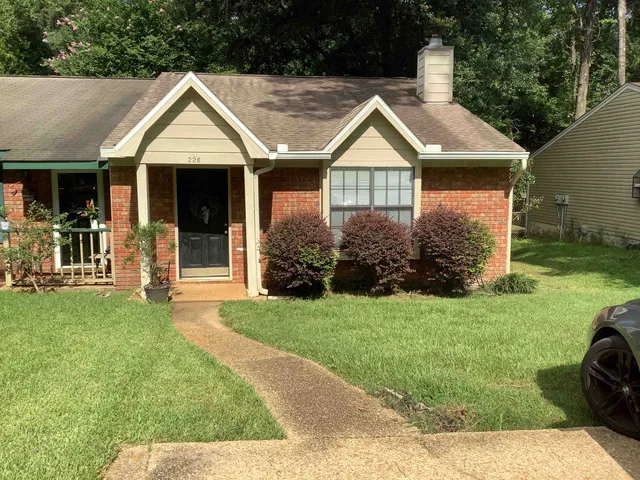 $184,900 | 226 Whetherbine Way West, Tallahassee, FL 32301