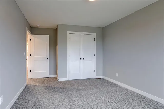 $549,999 | 1989 Longview Drive, Liberty, MO 64068