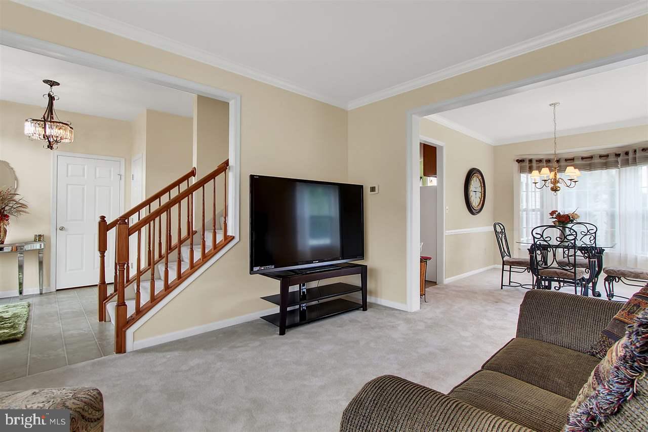 7571 Seneca Ridge Drive York, PA 17403 - Photo 3 of 36 Gallery Image 3