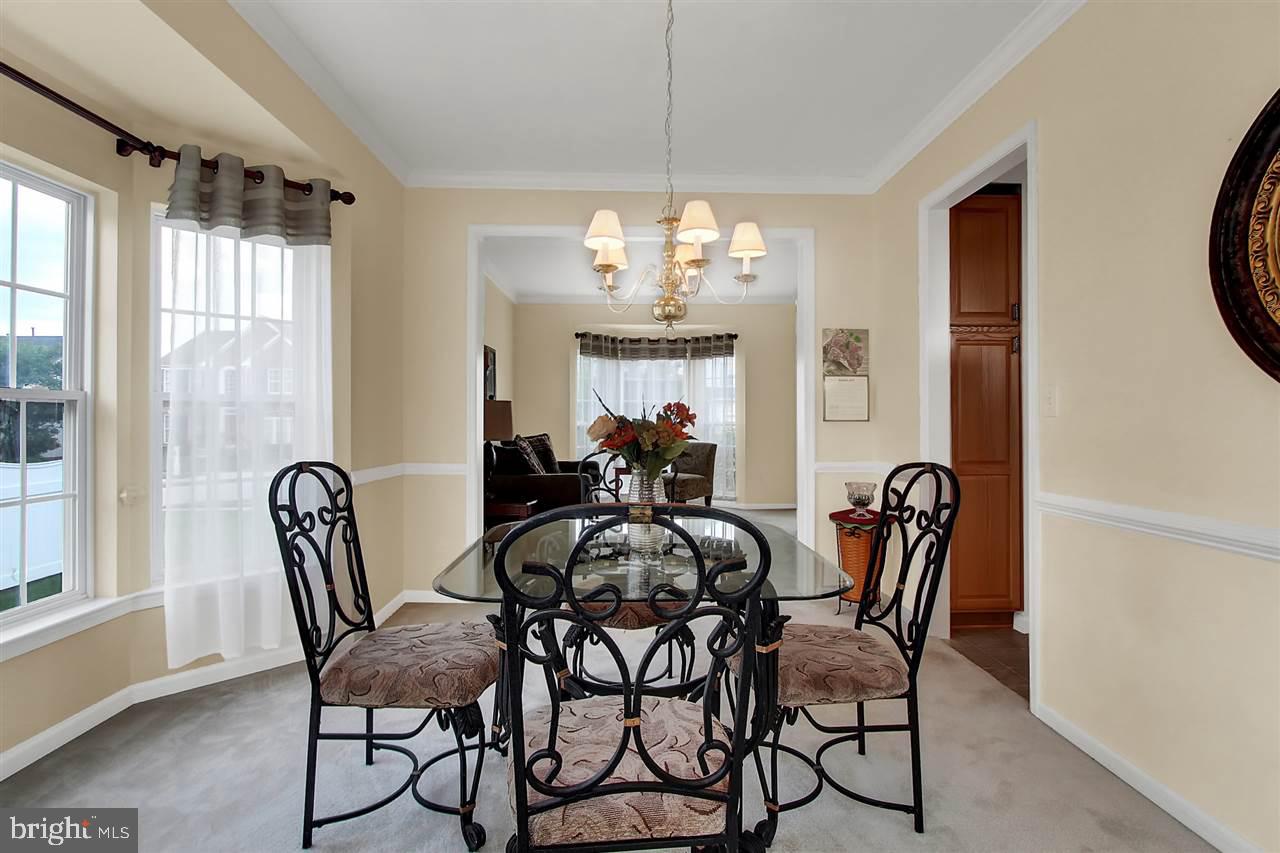7571 Seneca Ridge Drive York, PA 17403 - Photo 6 of 36 Gallery Image 6