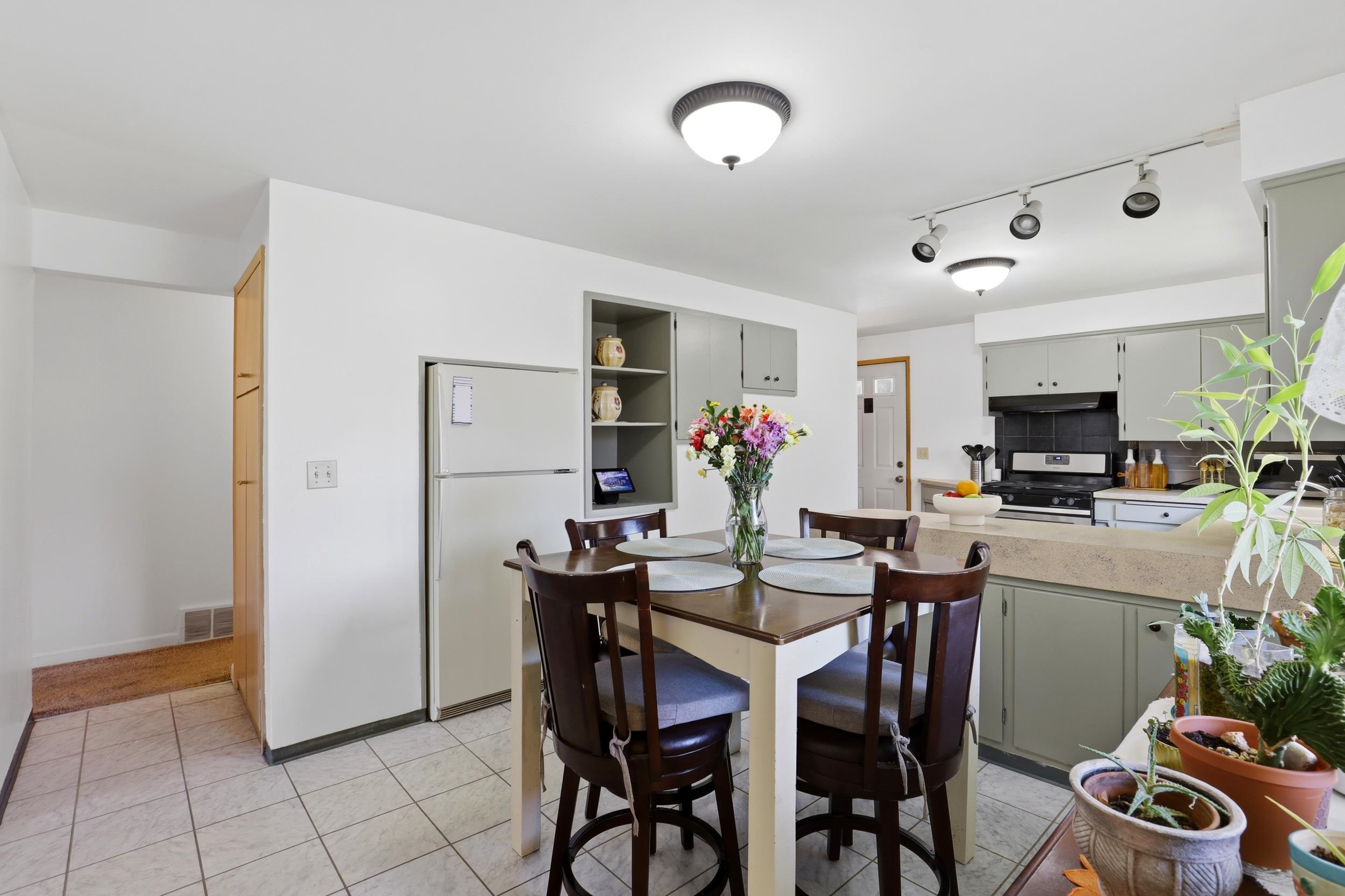 3510 West Indian Trail Road Spokane, WA 99208 - Photo 10 of 50