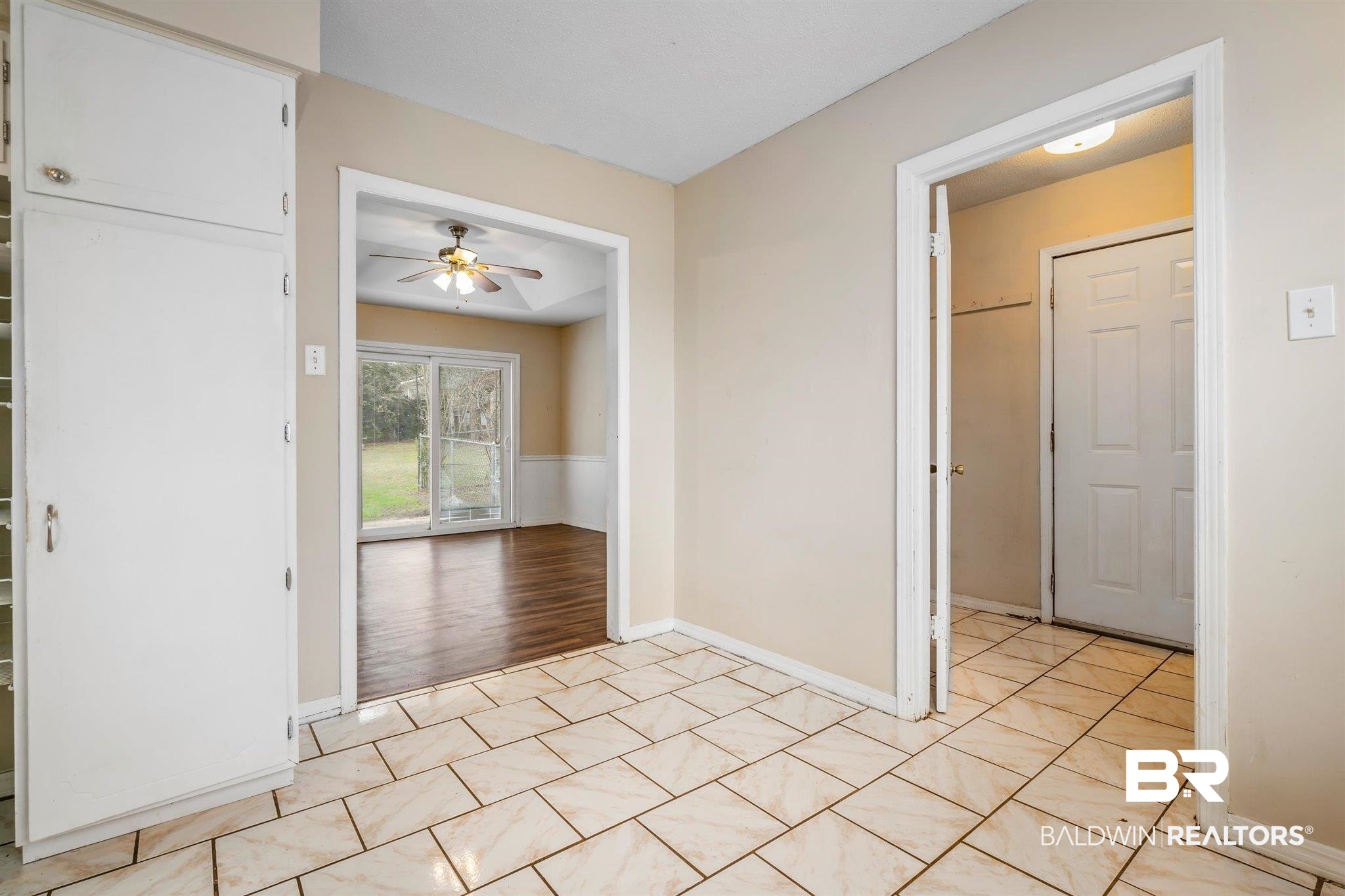 1830 Highwood Drive Mobile, AL 36695 - Photo 7 of 22