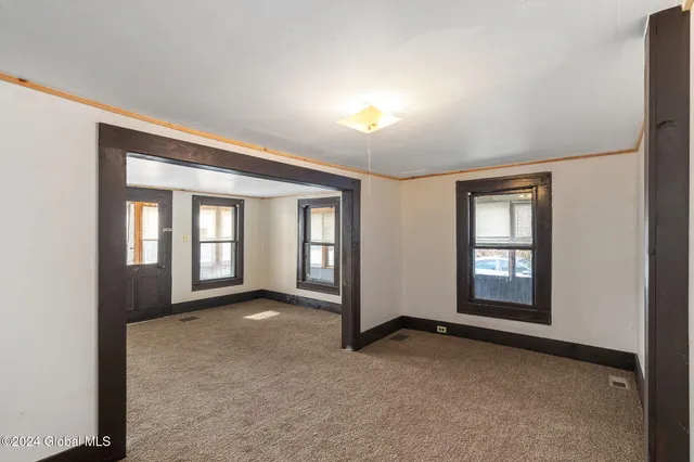 $150,000 | 285 Main Street, Worcester, NY 12197