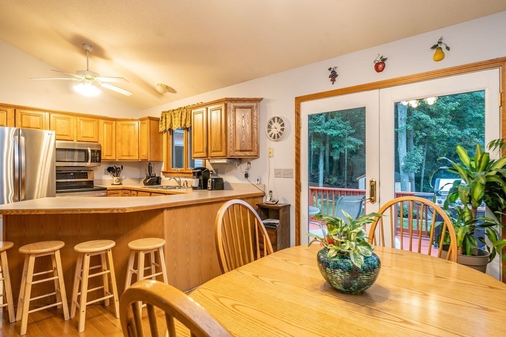 25 Brimfield Road Monson, MA 01057 - Photo 11 of 37