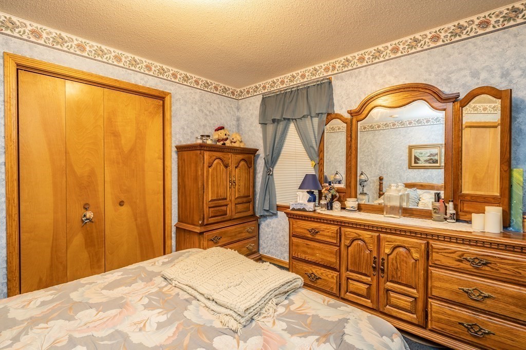 25 Brimfield Road Monson, MA 01057 - Photo 19 of 37