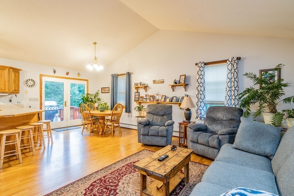 25 Brimfield Road Monson, MA 01057 - Photo 7 of 37