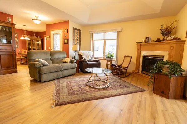 $319,900 | 1425 Fairview Lane, Little Falls, MN 56345