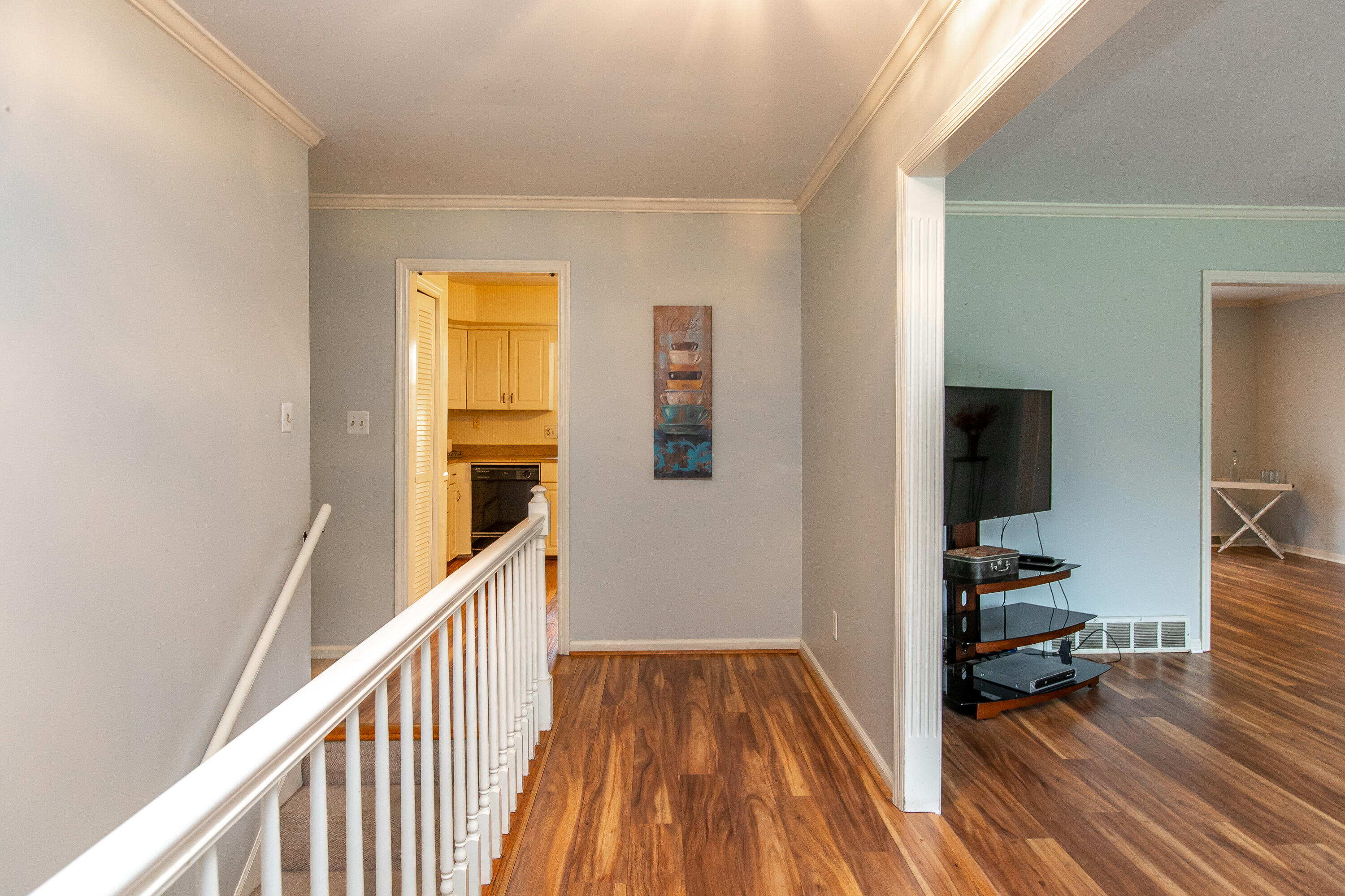 3381 Pepperhill Road Lexington, KY 40502 - Photo 5 of 55 1-7