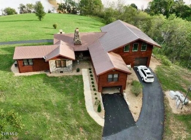 $3,500,000 | 260 Highway 113, White Pine, TN 37890