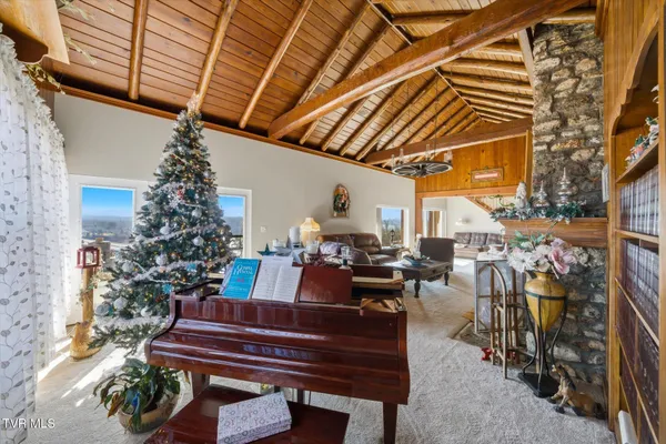 $3,500,000 | 260 Highway 113, White Pine, TN 37890