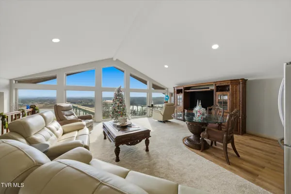 $3,500,000 | 260 Highway 113, White Pine, TN 37890