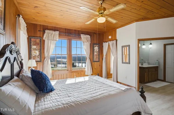 $3,500,000 | 260 Highway 113, White Pine, TN 37890