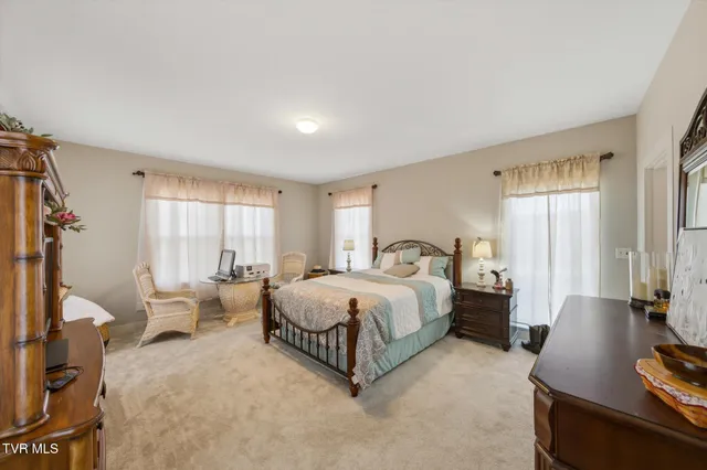 $3,500,000 | 260 Highway 113, White Pine, TN 37890