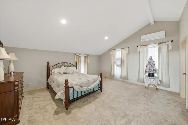 $3,500,000 | 260 Highway 113, White Pine, TN 37890