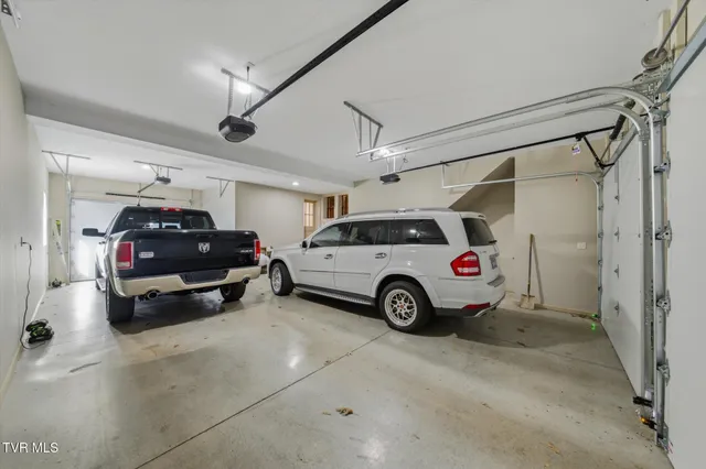 $3,500,000 | 260 Highway 113, White Pine, TN 37890