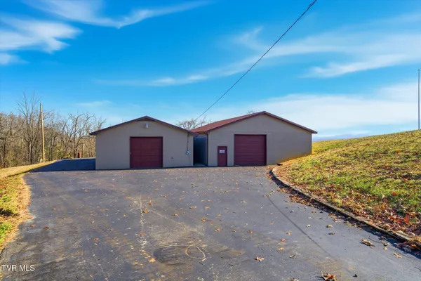 $3,500,000 | 260 Highway 113, White Pine, TN 37890