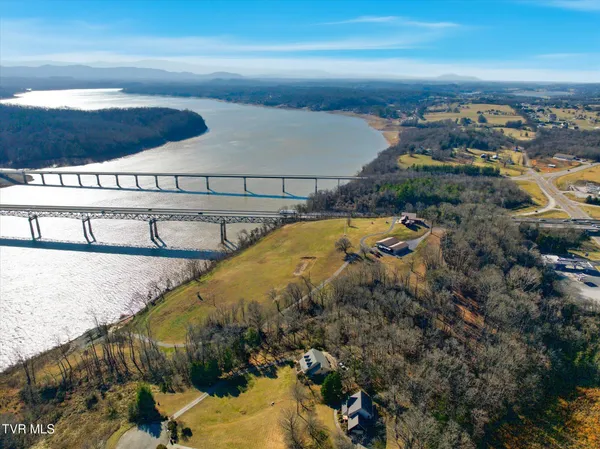 $3,500,000 | 260 Highway 113, White Pine, TN 37890