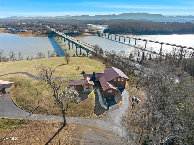 $3,500,000 | 260 Highway 113, White Pine, TN 37890