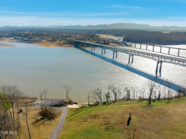 $3,500,000 | 260 Highway 113, White Pine, TN 37890