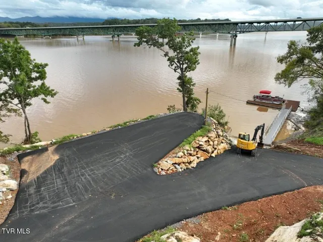 $3,500,000 | 260 Highway 113, White Pine, TN 37890