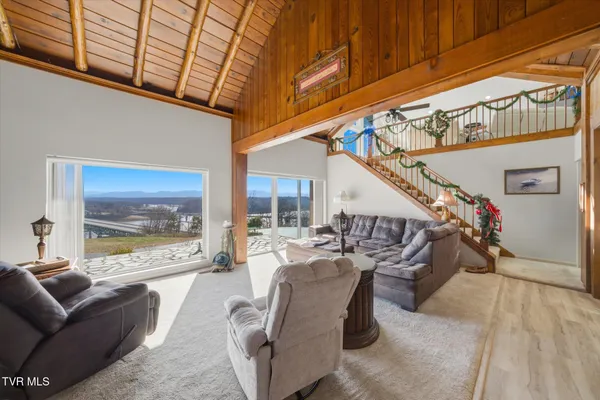 $3,500,000 | 260 Highway 113, White Pine, TN 37890