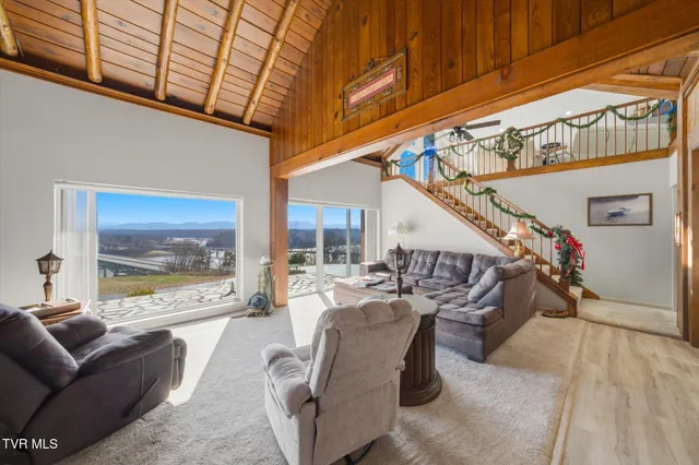 $3,500,000 | 260 Highway 113, White Pine, TN 37890