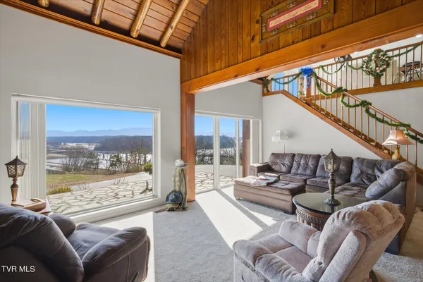 $3,500,000 | 260 Highway 113, White Pine, TN 37890