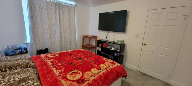 $180,000 | 2501 West Touhy Avenue, Unit 107, Chicago, IL 60645