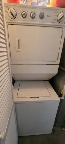 $180,000 | 2501 West Touhy Avenue, Unit 107, Chicago, IL 60645