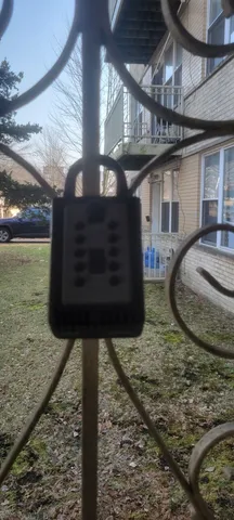 $180,000 | 2501 West Touhy Avenue, Unit 107, Chicago, IL 60645