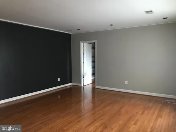 a view of entryway