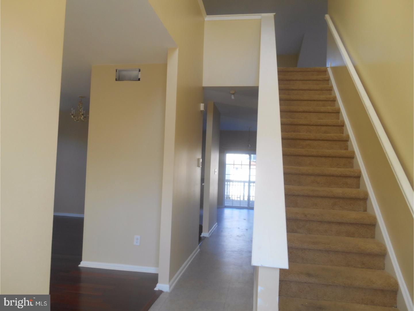 343-i R Bryant Way Lawnside, NJ 08045 - Photo 4 of 21 Gallery Image 4