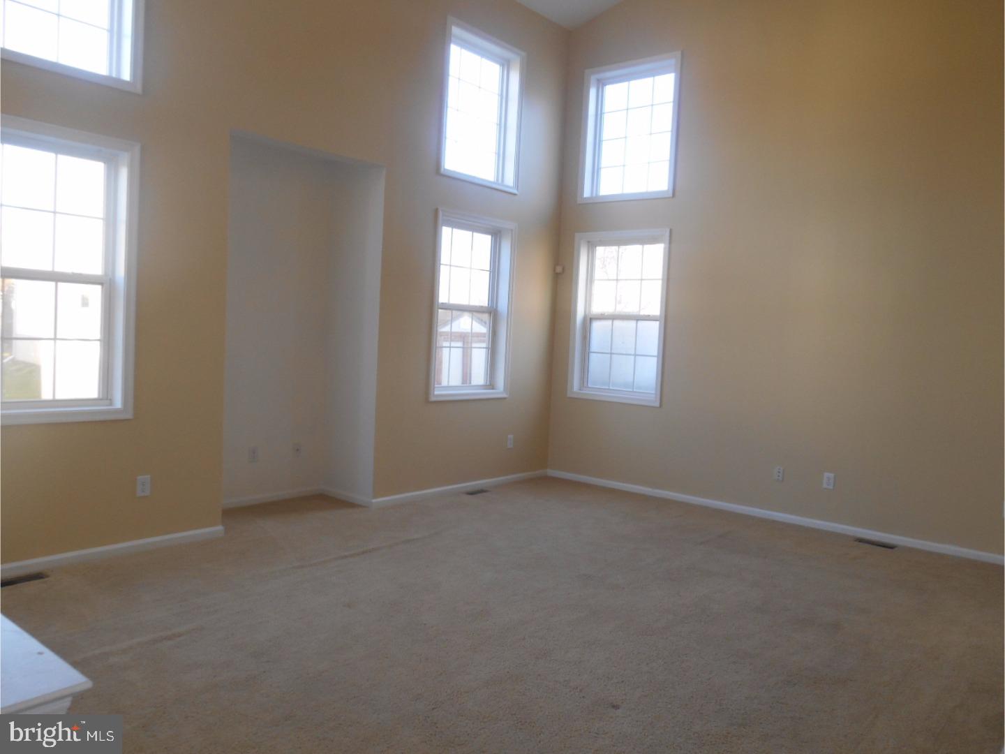343-i R Bryant Way Lawnside, NJ 08045 - Photo 10 of 21 Gallery Image 10