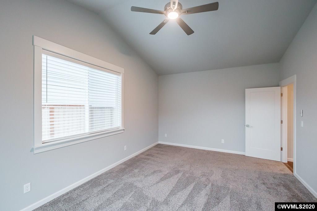 2631 Northeast Tuscan Loop Albany, OR 97321 - Photo 29 of 33 Gallery Image 29