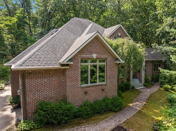 $1,100,000 | 5797 Wildwood Drive, Bridgman, MI 49106