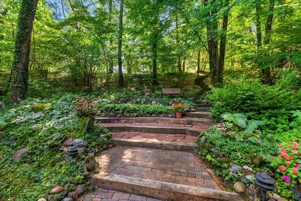 $1,049,000 | 5797 Wildwood Drive, Bridgman, MI 49106