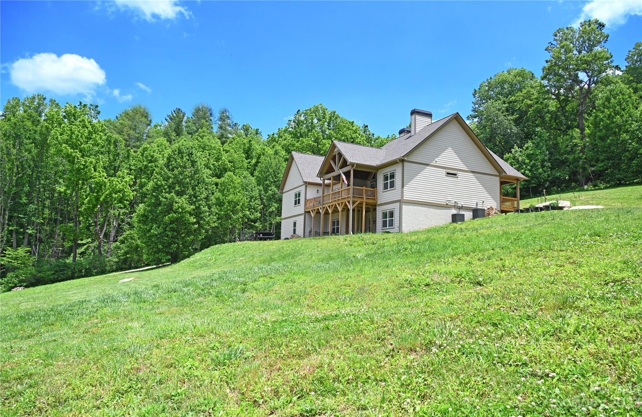 633 Millar Road Hot Springs, NC 28743 - Photo 8 of 48 Gallery Image 8