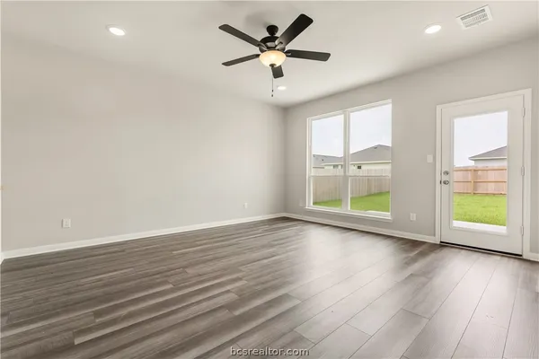 $2,150 | 1937 Chief Street, Bryan, TX 77807