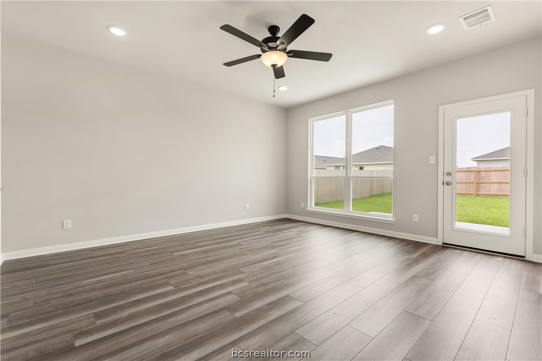 1937 Chief Street Bryan, TX 77807 - Photo 5 of 18