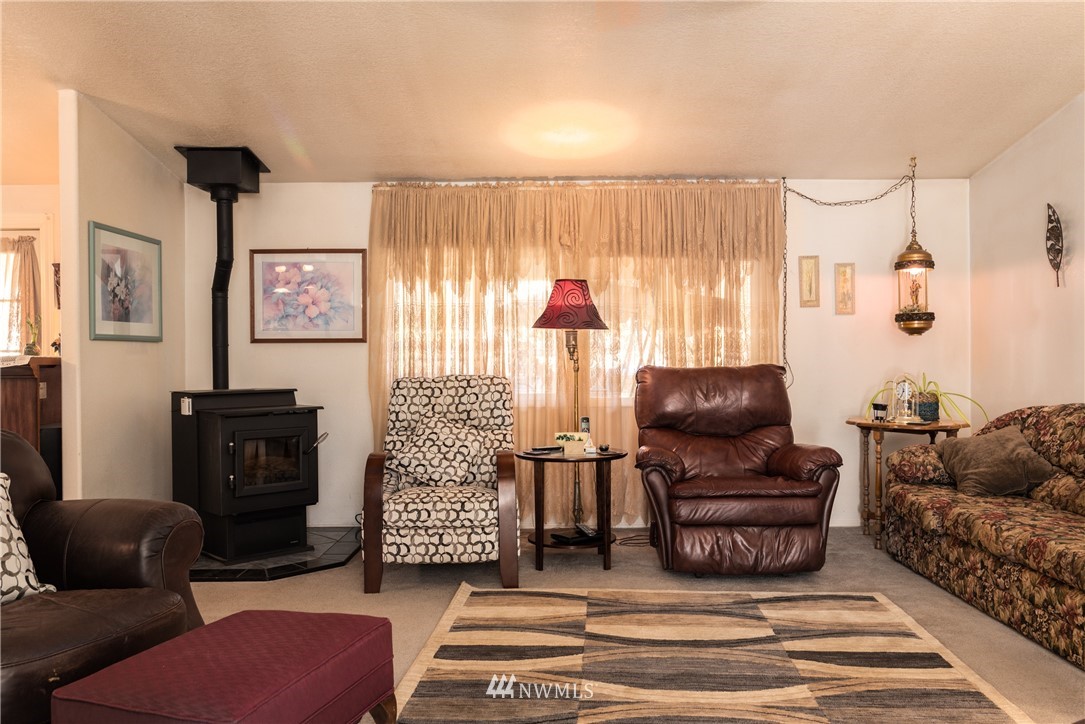 20197 Echo Hill Road Sedro-Woolley, WA 98284 - Photo 5 of 25 Gallery Image 5