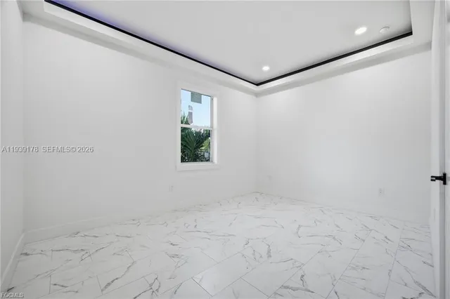 $370,000 | 6050 North Moss Circle, LaBelle, FL 33935