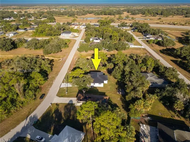 $370,000 | 6050 North Moss Circle, LaBelle, FL 33935