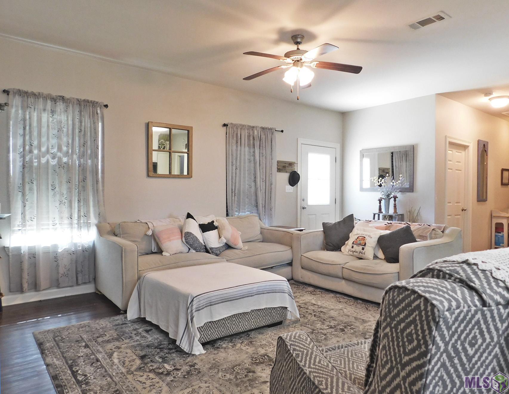 10901 Springfield Road Denham Springs, LA 70706 - Photo 1 of 18