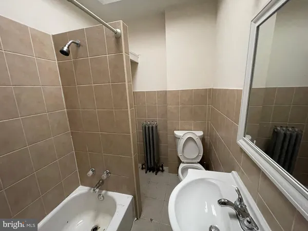 $1,600 | 166 East Tulpehocken Street, Philadelphia, PA 19144