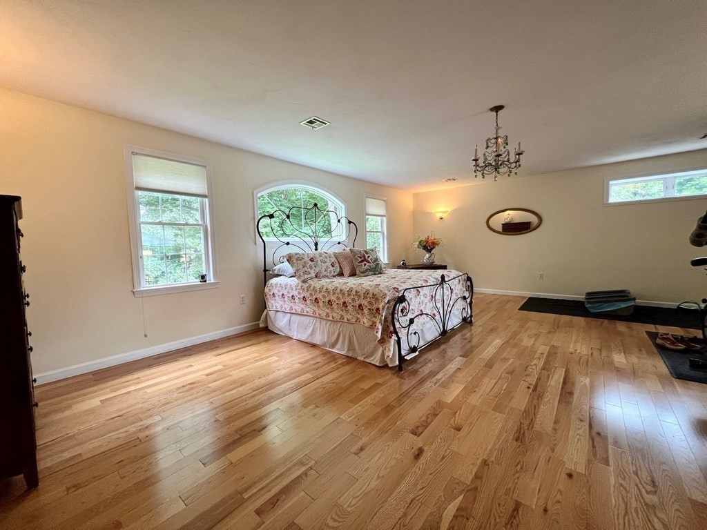 13 Leonard Road Mendon, MA 01756 - Photo 12 of 22