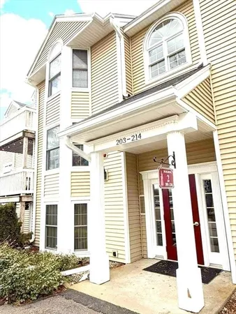 $410,000 | 212 Carriage Lane, Unit 212, Taunton, MA 02780