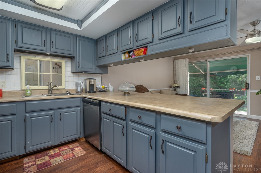 5843 Overbrooke Road Dayton, OH 45440 - Photo 6 of 34