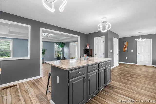 $585,000 | 4435 Fosskuhl Road, Floyds Knobs, IN 47119